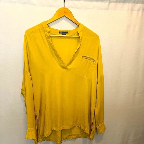 Vince Blouse 100% Silk Chartreuse Color Popover Henley Long Sleeve Oversized M - Picture 7 of 10